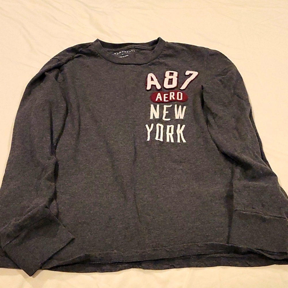 Grey women's LG  long sleeve tee.